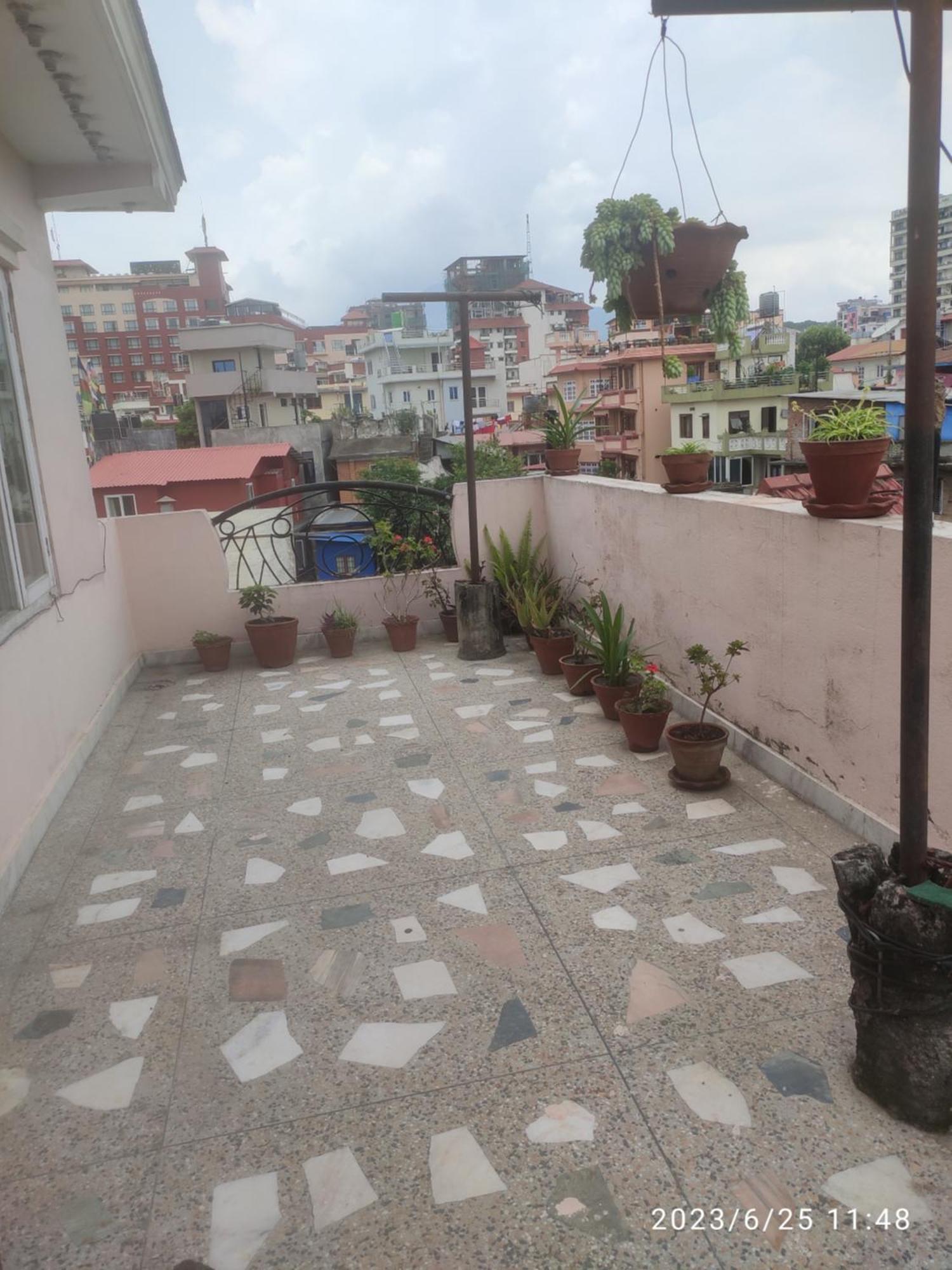 Kathmandu Home Stay & Hostel Bagian luar foto