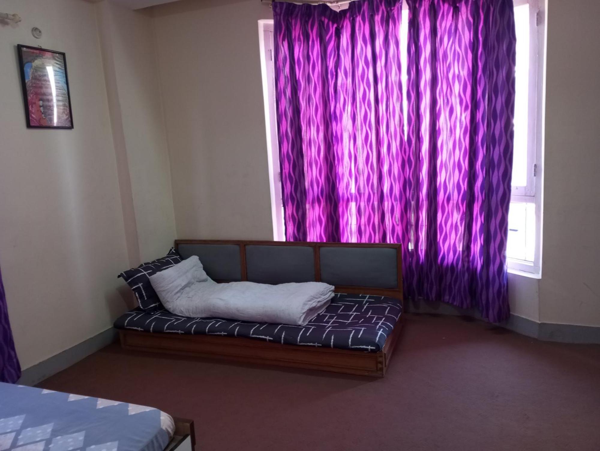 Kathmandu Home Stay & Hostel Bagian luar foto