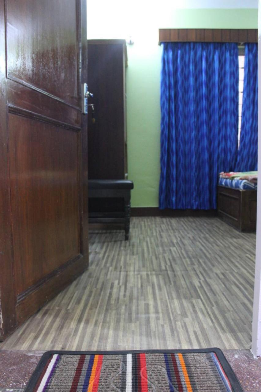 Kathmandu Home Stay & Hostel Bagian luar foto