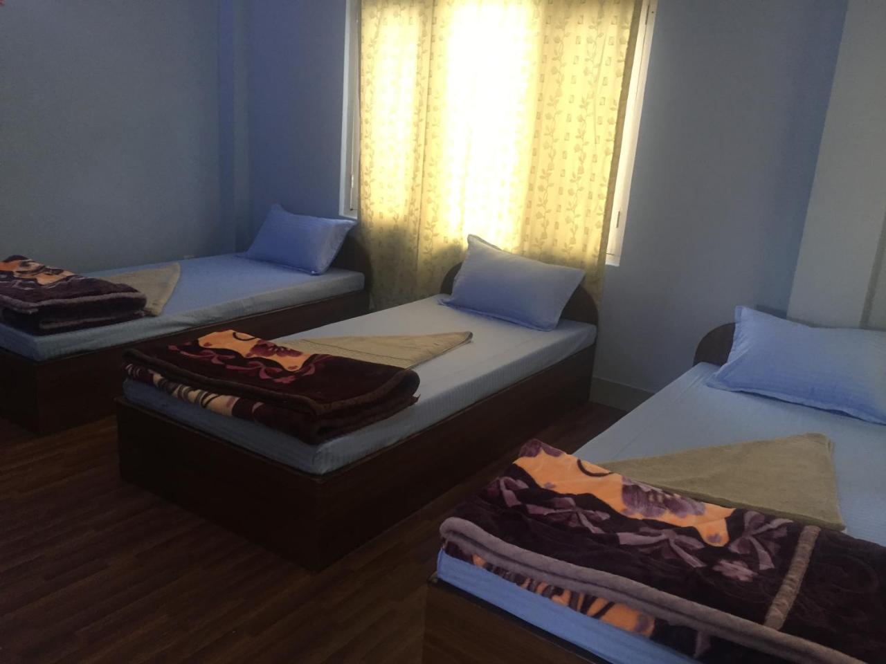 Kathmandu Home Stay & Hostel Bagian luar foto