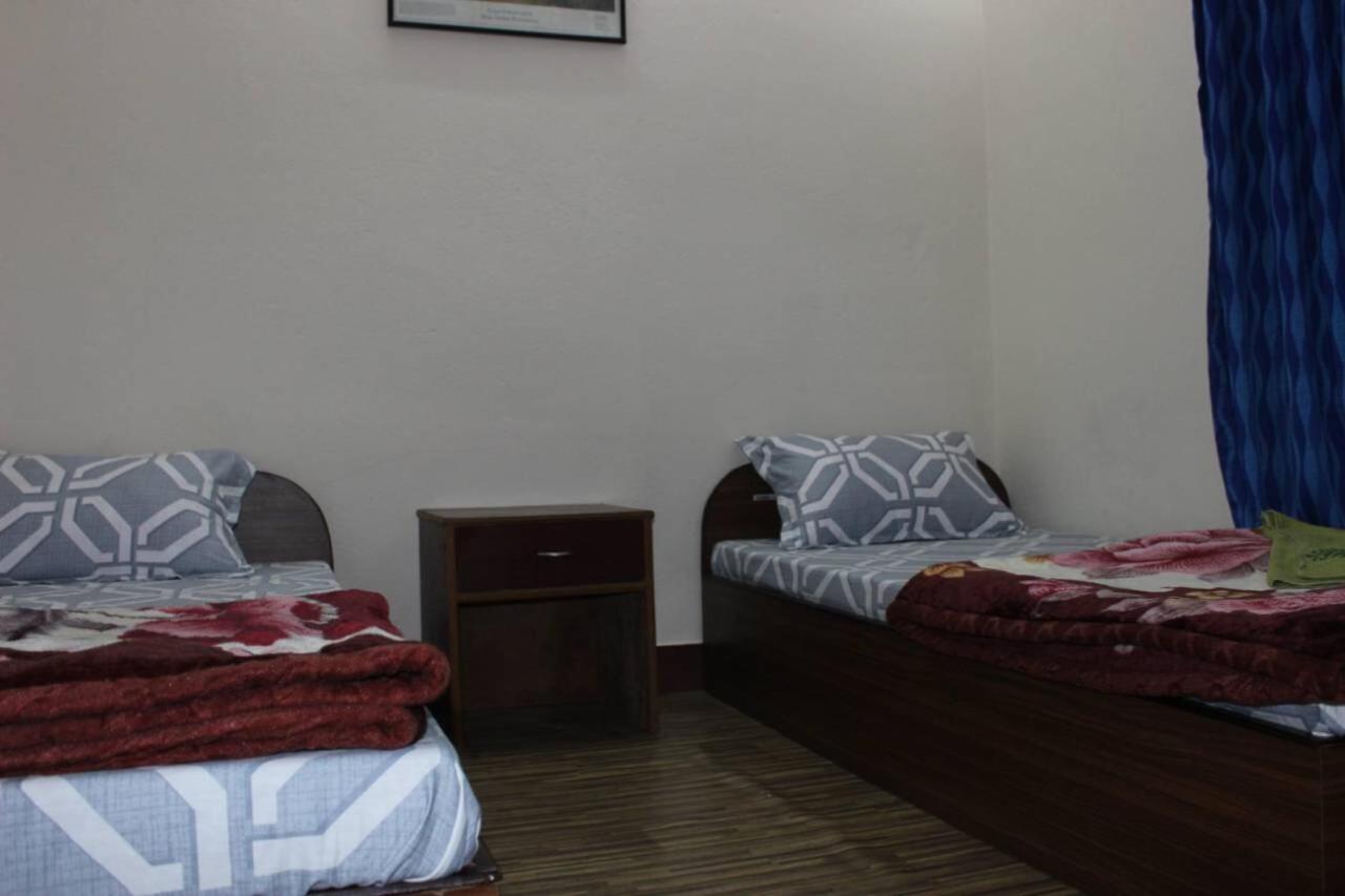 Kathmandu Home Stay & Hostel Bagian luar foto