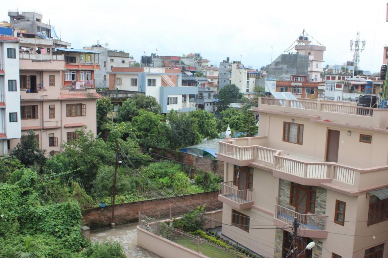 Kathmandu Home Stay & Hostel Bagian luar foto
